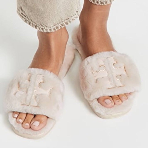 ❌SOLD❌💞 BRANDNEW SHEARLING SOFT SLIDES💞 - Picture 7 of 7